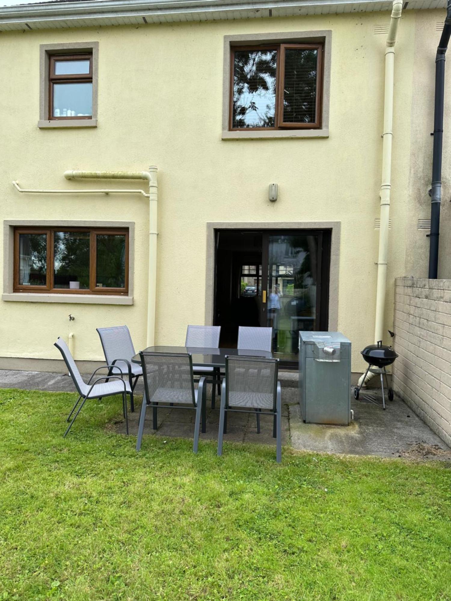 Home Near The River Shannon Rooskey エクステリア 写真