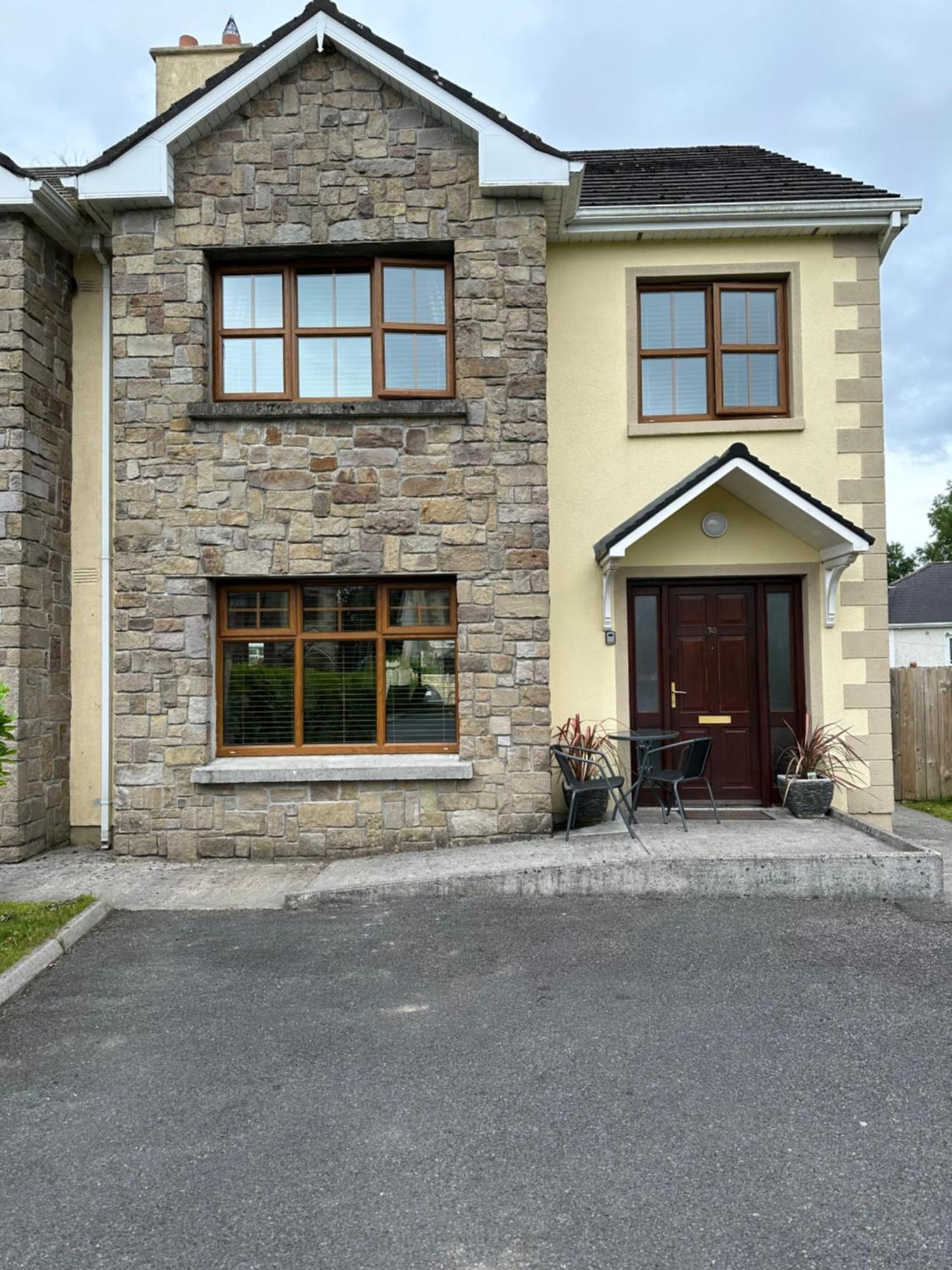 Home Near The River Shannon Rooskey エクステリア 写真