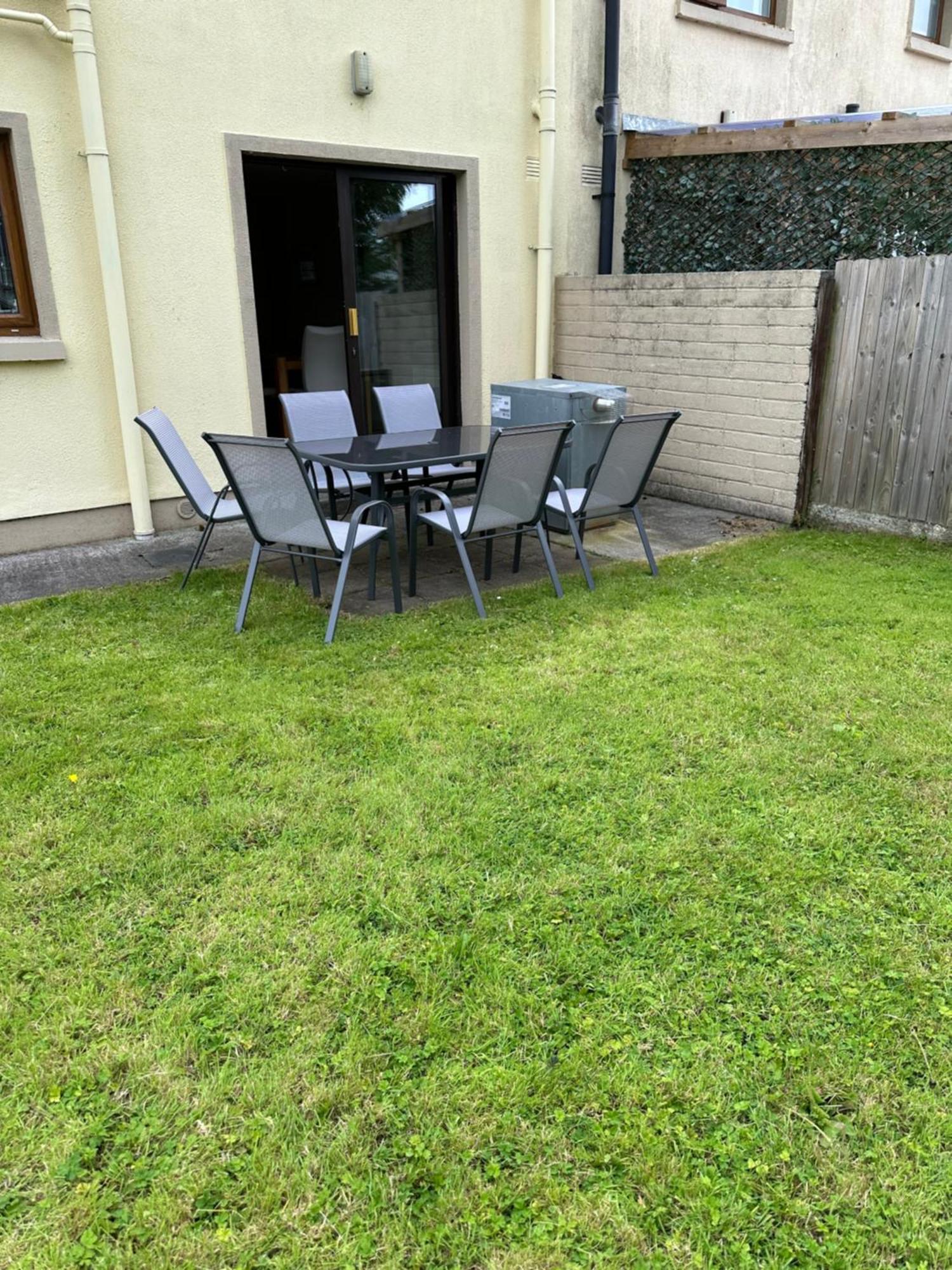 Home Near The River Shannon Rooskey エクステリア 写真